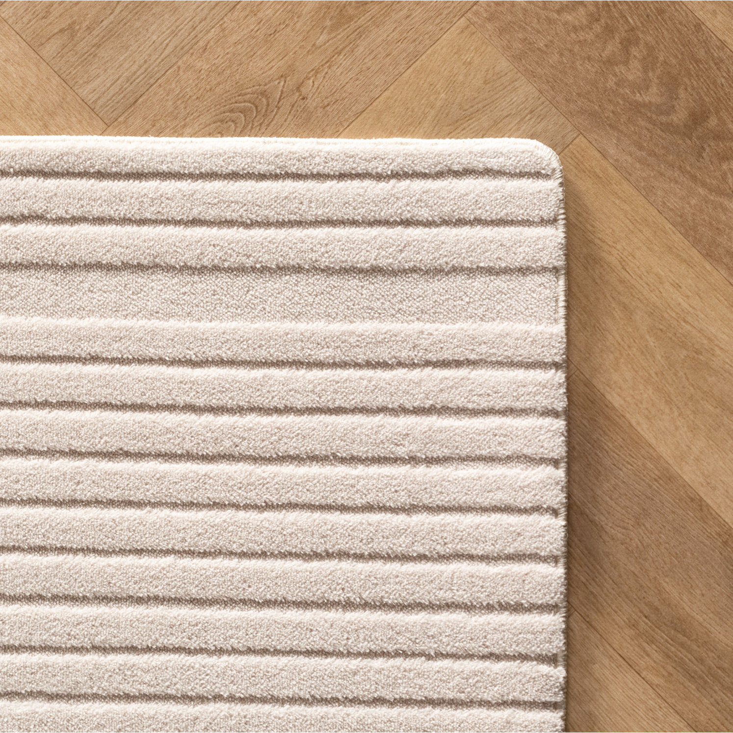 LENNY - Tapis de salon creme au design graphique