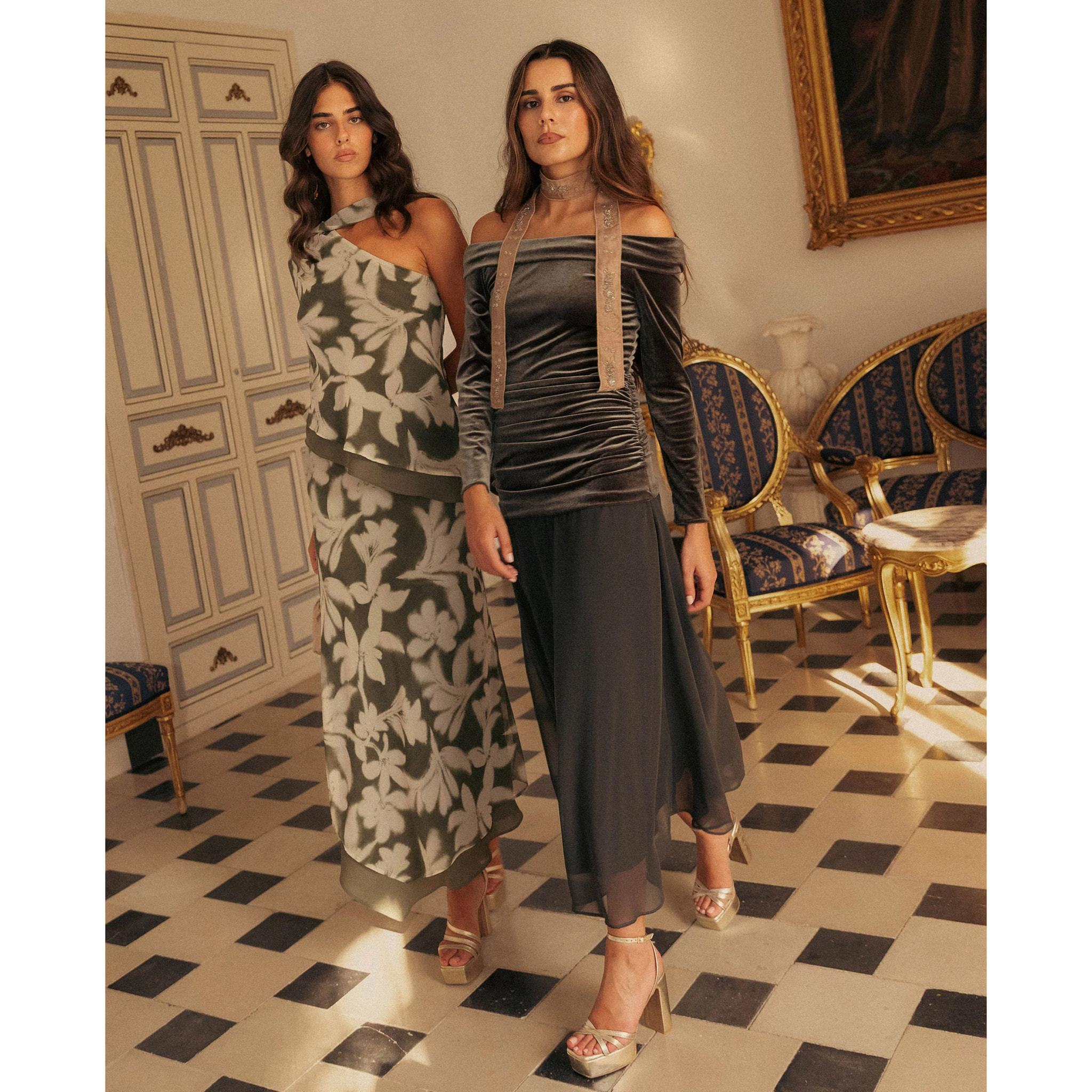 Falda midi evasé estampada