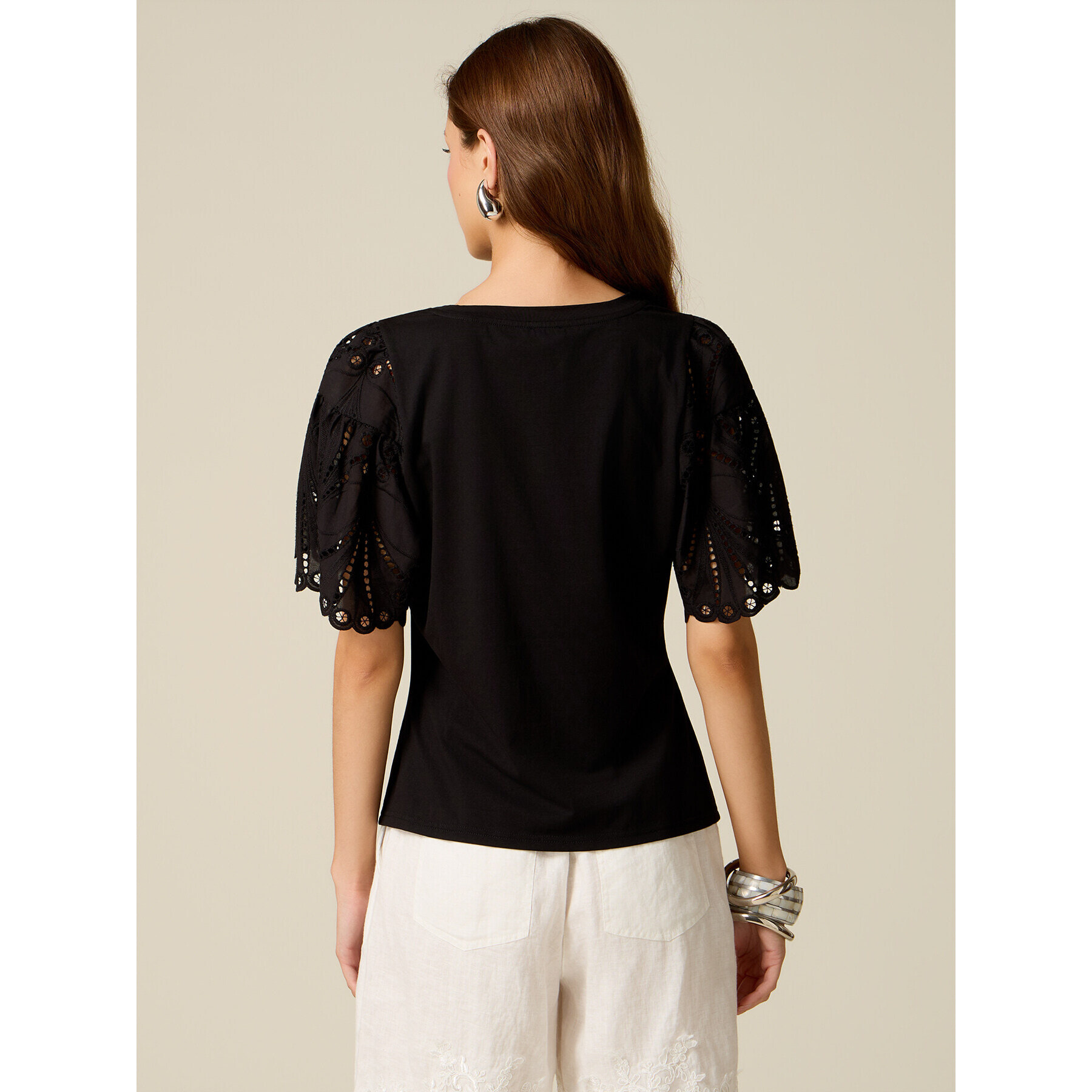 Oltre - T-shirt con maniche in sangallo - Nero