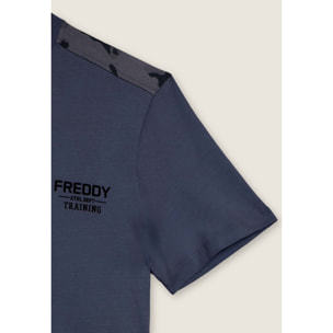 T-shirt con inserti camouflage e logo sul cuore