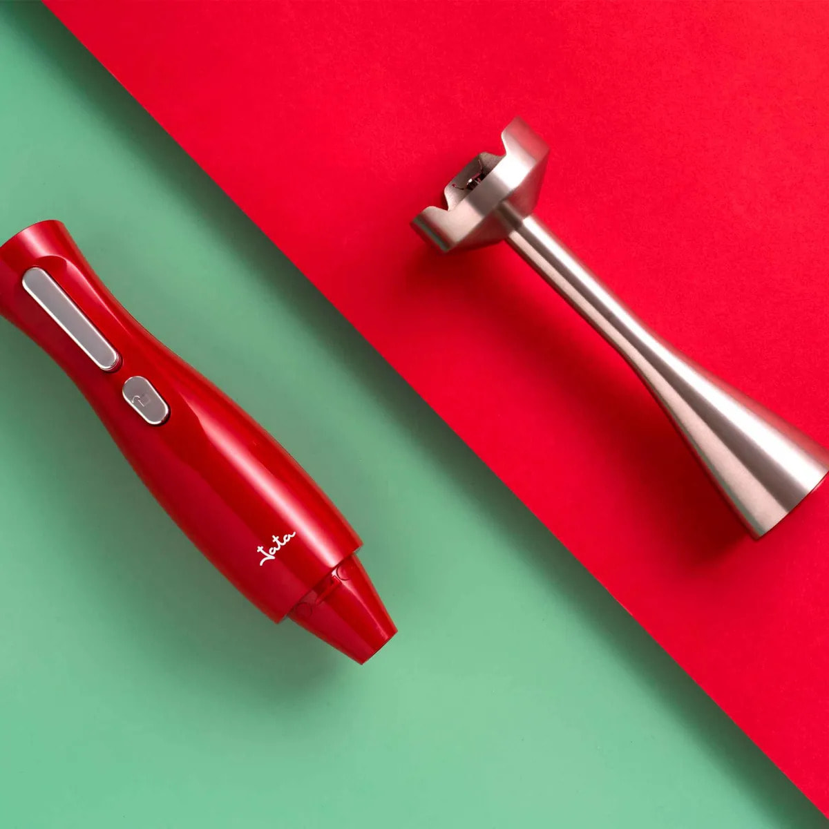 Batidora de mano JATA JEBT1852 de 900 W. 2 cuchillas. Regulador de velocidad. Incluye vaso medidor