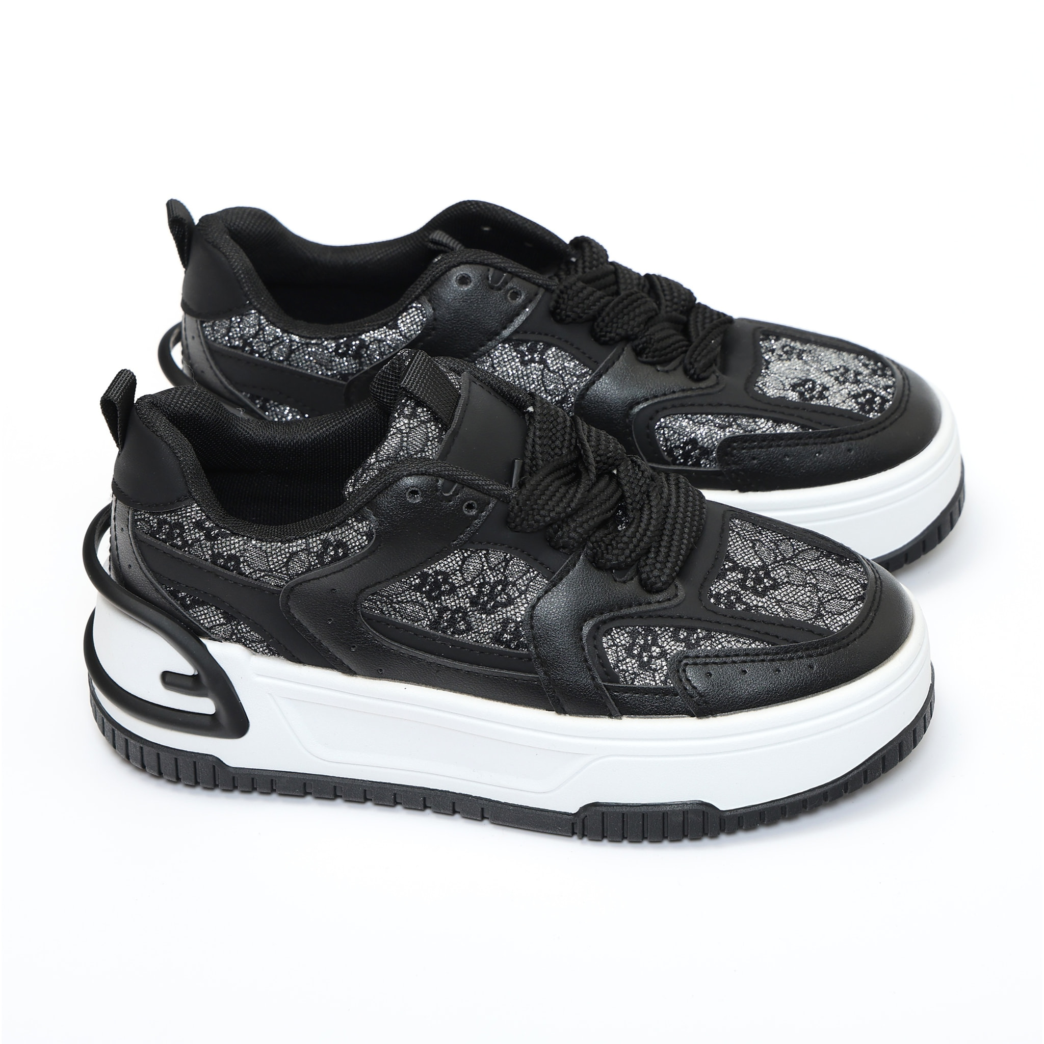 Sneakers in simil pelle platform con dettagli brillantinati