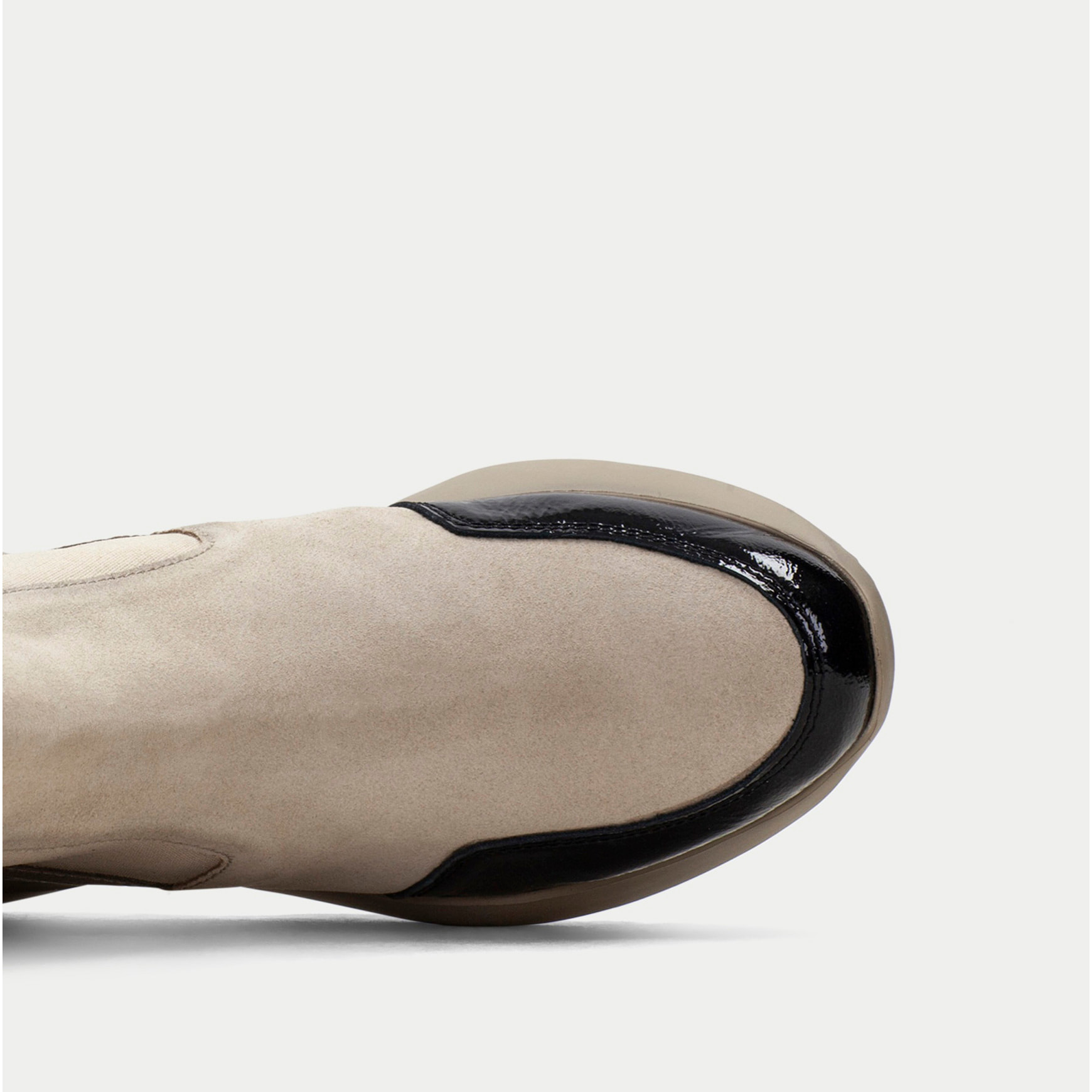 Botin sport Polinesia Negro marfil 5 cm