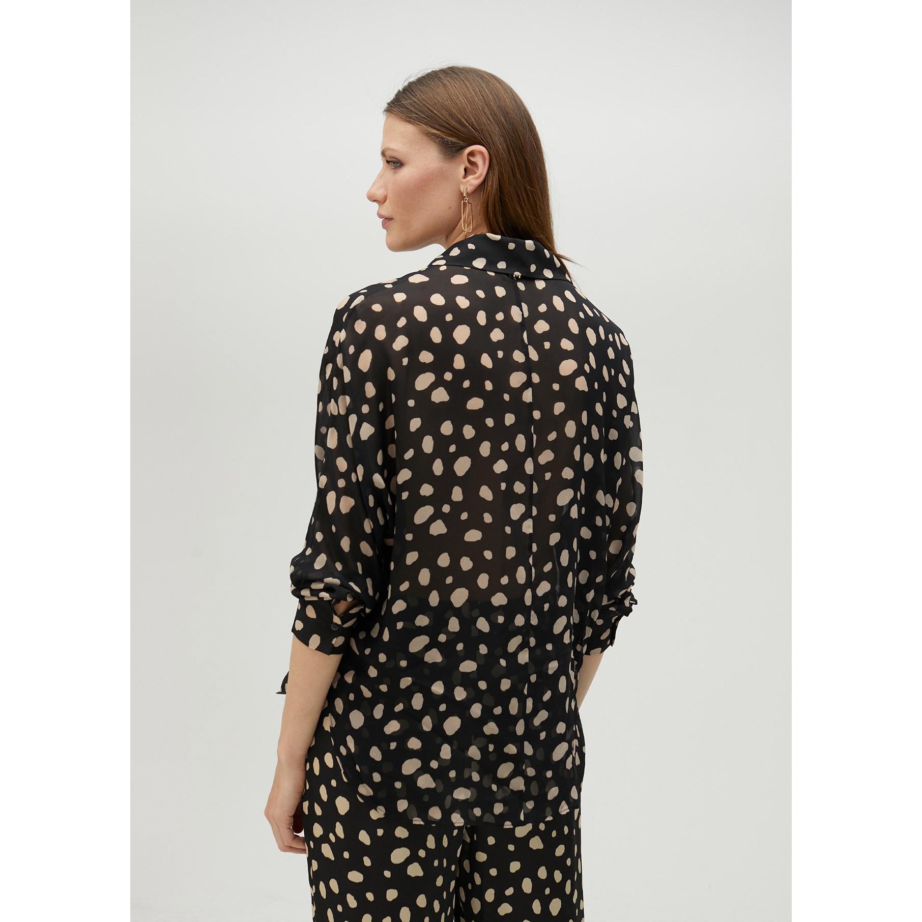Camicia nera a pois