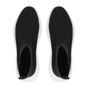 Slip-on nere in tessuto, zeppa 5 cm