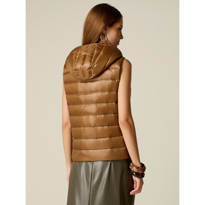 Oltre - Piumino lightweight senza maniche con cappuccio - Beige