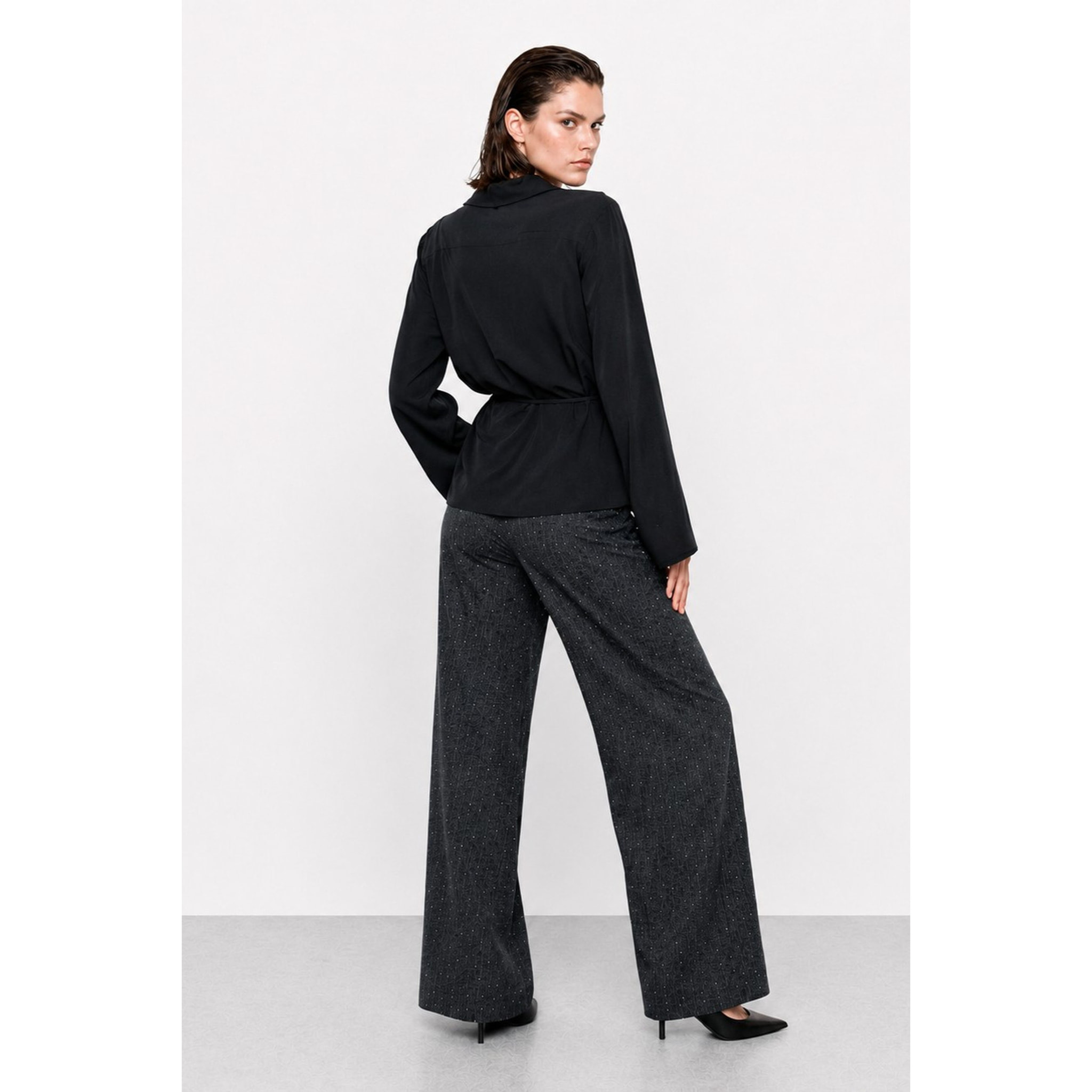 Kocca - Blusa a portafoglio in viscosa con scollo a V e ruches Donna