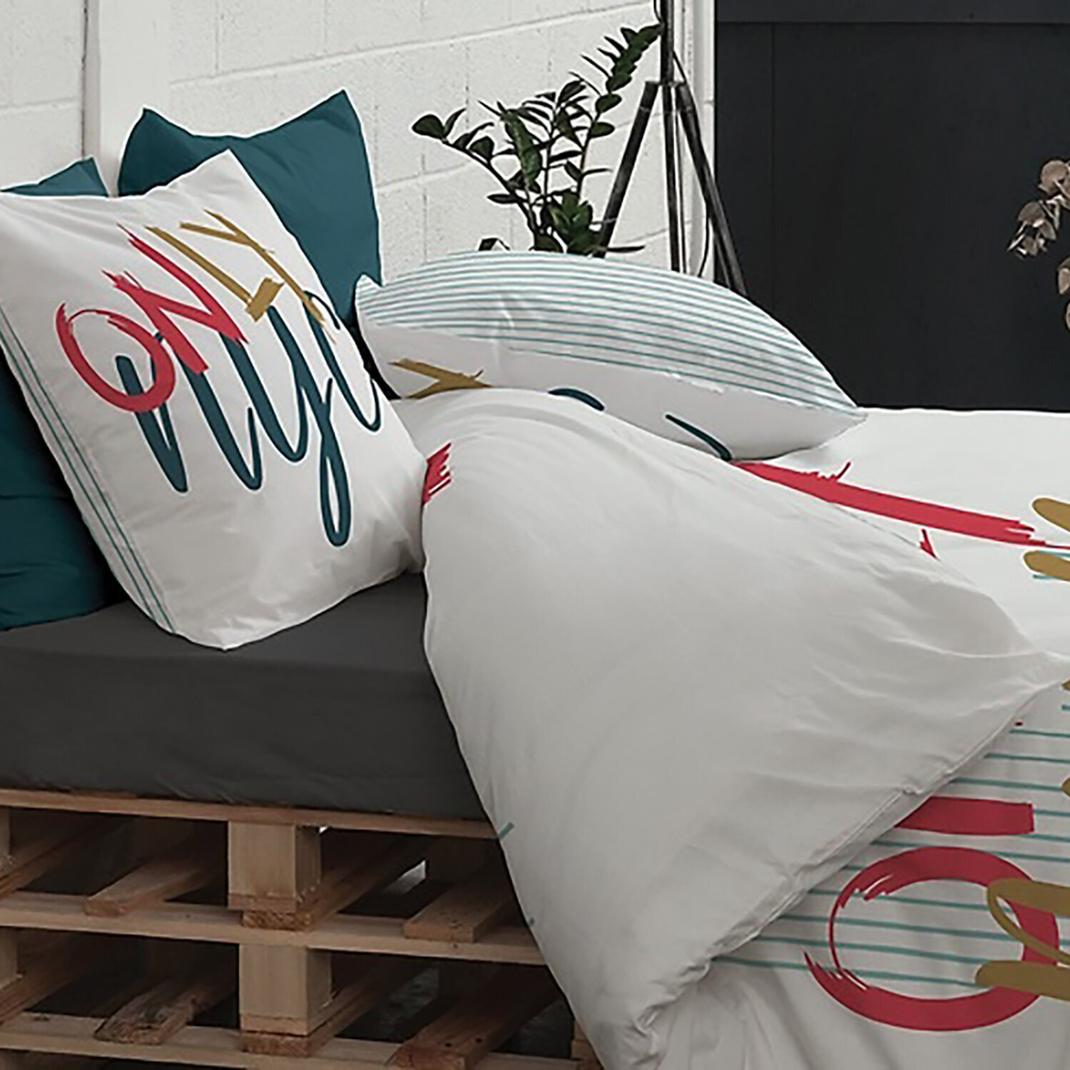 Parure Housse De Couette 3pcs 100% coton 57fils Only