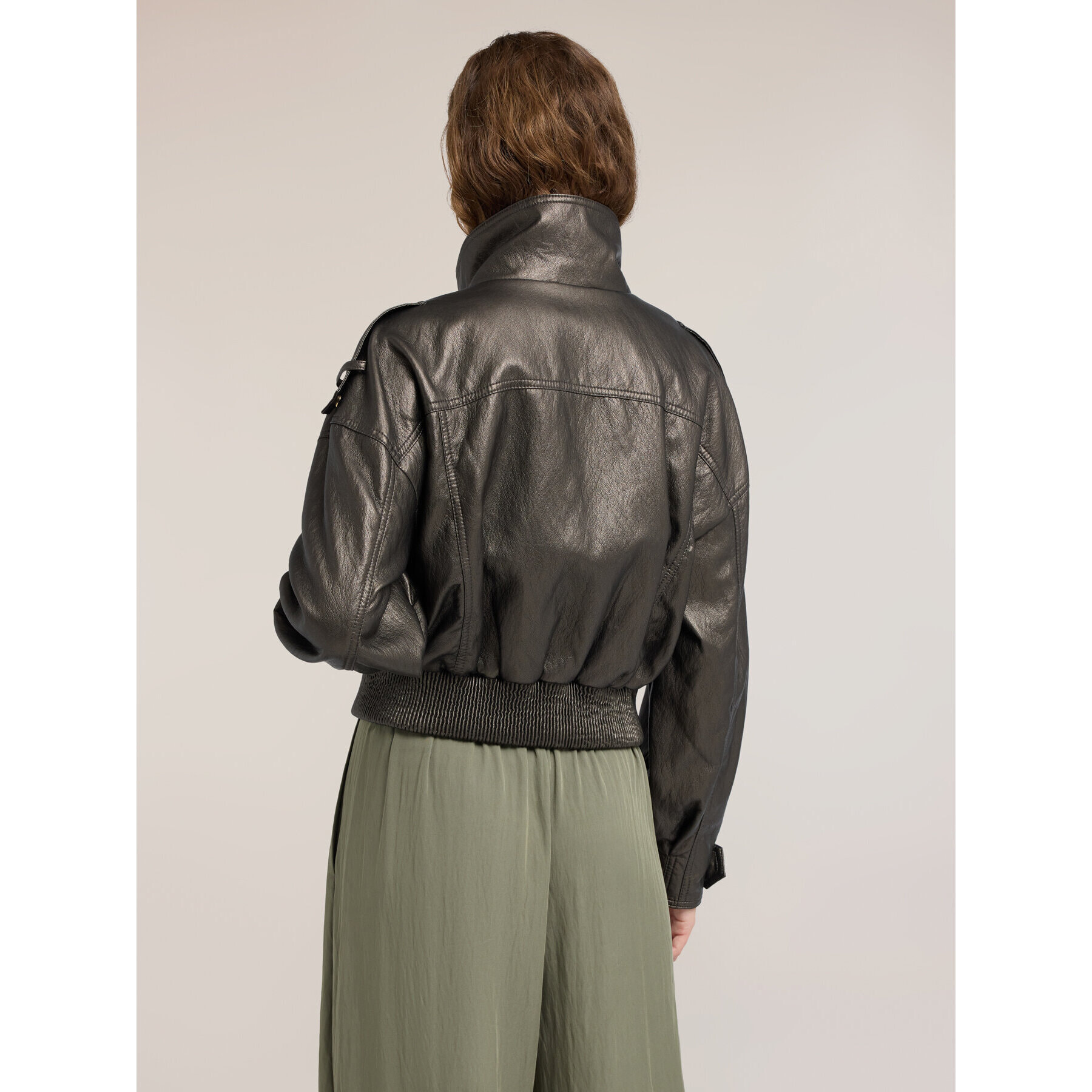 Motivi - Giubbotto bomber corto crinkle con collo alto - Verde militare