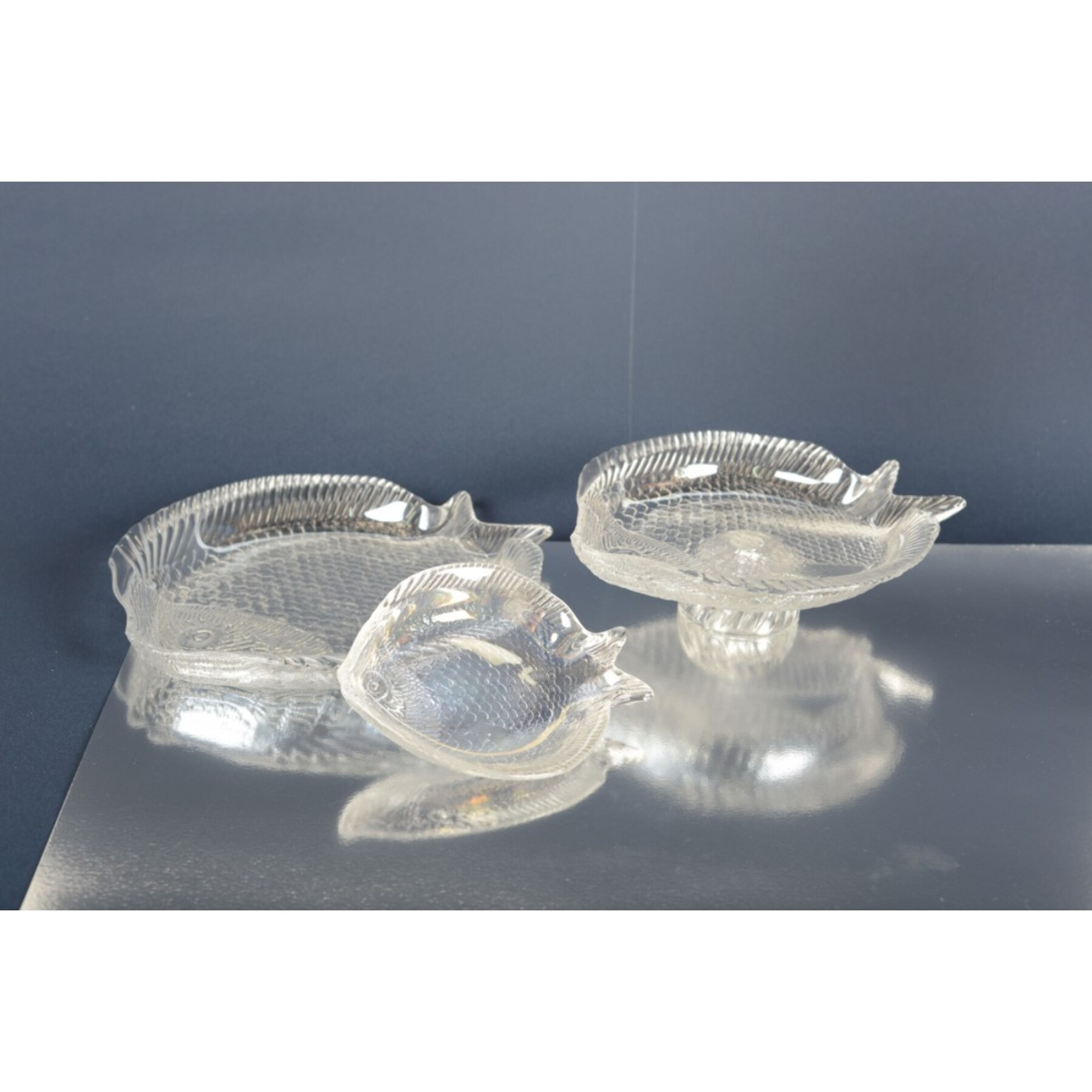 Coupelle poisson en verre lustré 30x27.5cm