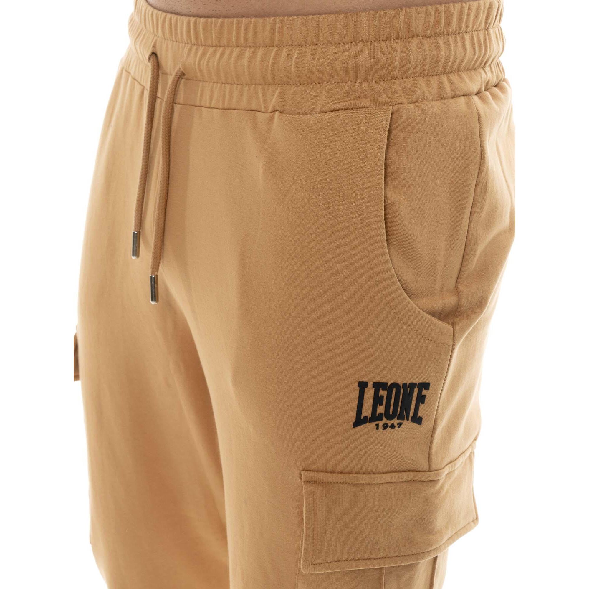 Pantalón de deporte de invierno para hombre con pequeño logo "Basic" en el puño