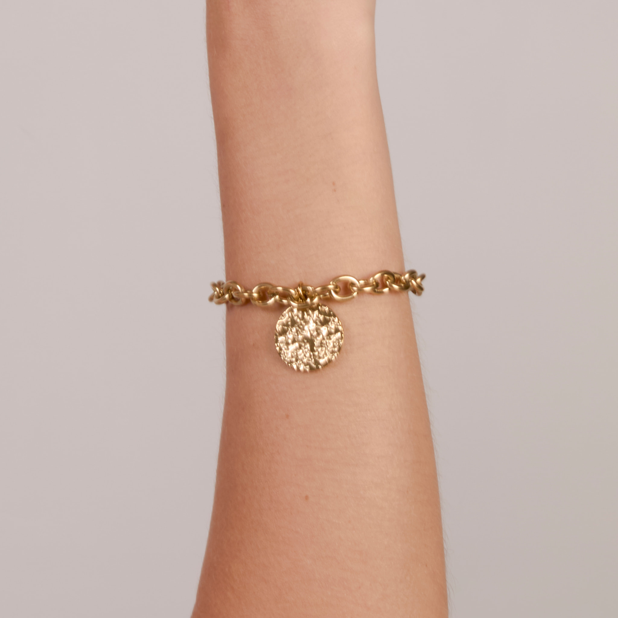 Pulsera Lorha acabado oro amarillo 18k