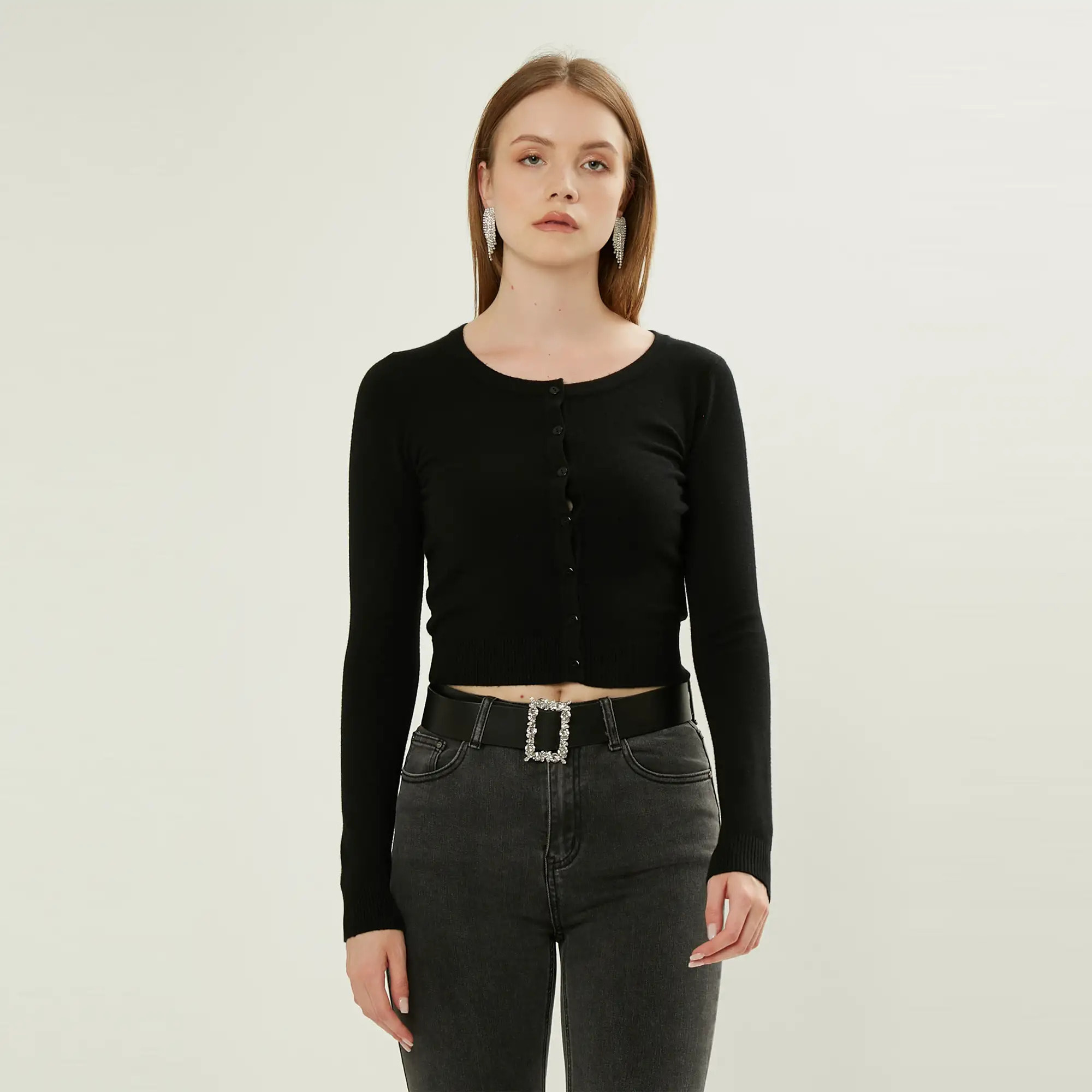 CARDIGAN CROPPED BASIC GIROCOLLO CON BOTTONI LUCIDI