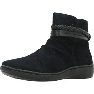 Botines Mujer de la marca CLARKS  modelo CORA BRAIDBOOT NEGRO