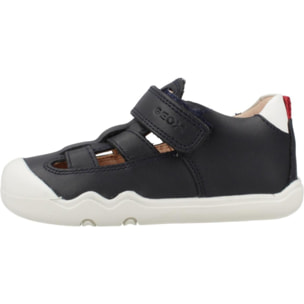 Sandalias Niño de la marca GEOX  modelo B STEPPIEUP BOY NEGRO