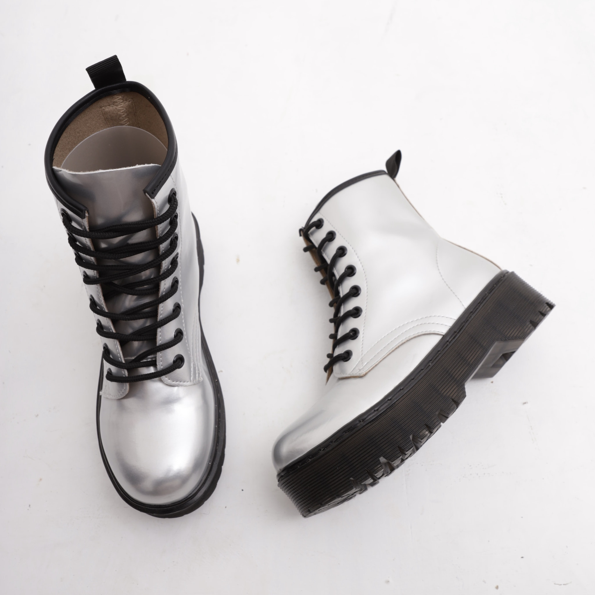 ANFIBIO 8 BUCHI PLATFORM ARGENTO