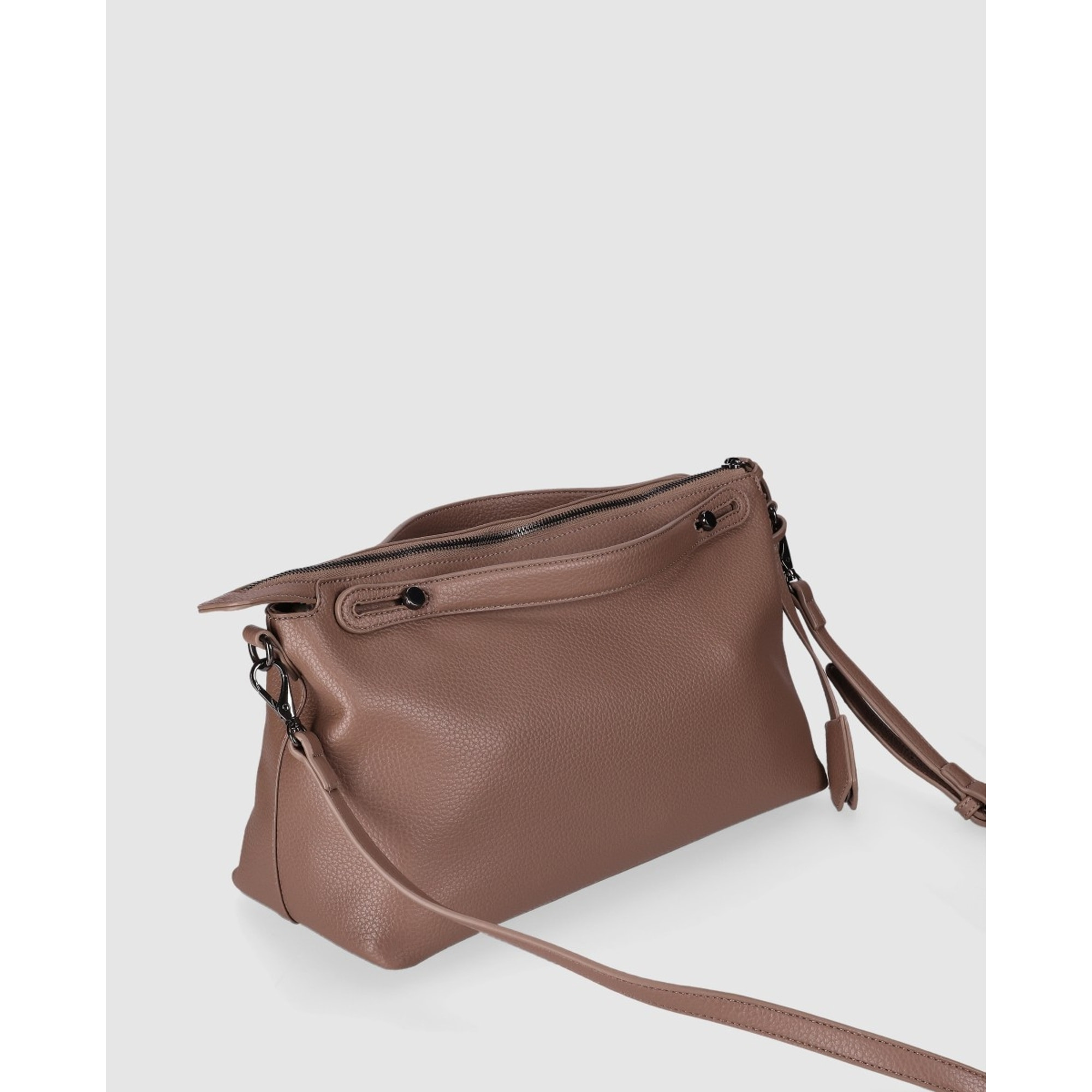 Bolso - Taupe - Medida: 36 cm x 23 cm x 12 cm