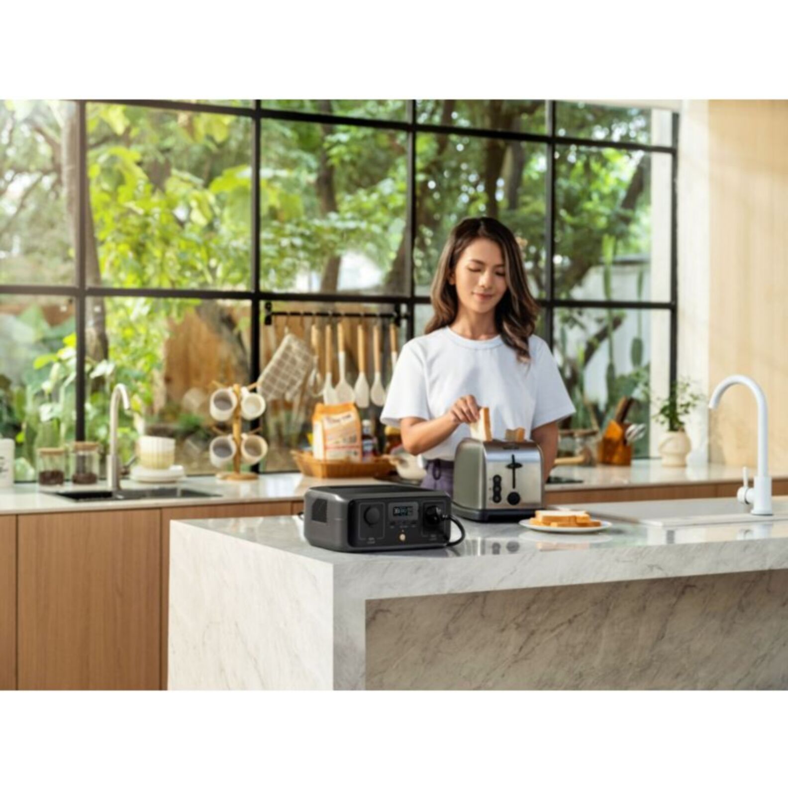 Batterie nomade ECOFLOW Pack RIVER 3 UPS et Panneau Solaire 45W