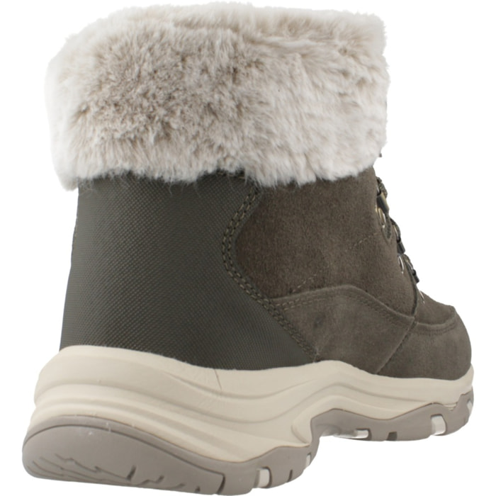 Sneakers de  Mujer de la marca SKECHERS  modelo TREGO - SNOW WORRIES Green