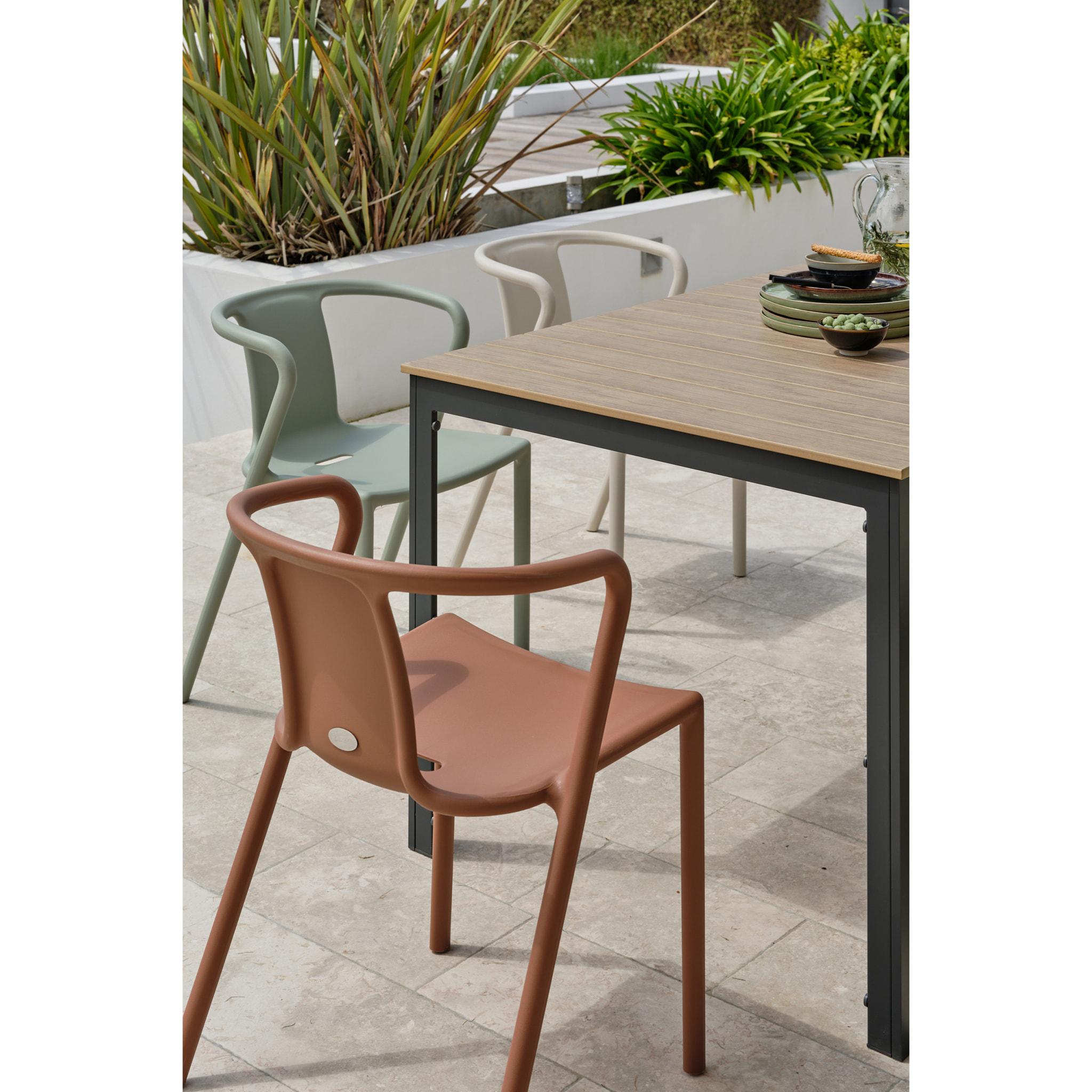 BOSTON - Ensemble repas de jardin 6 places en aluminium gris anthracite