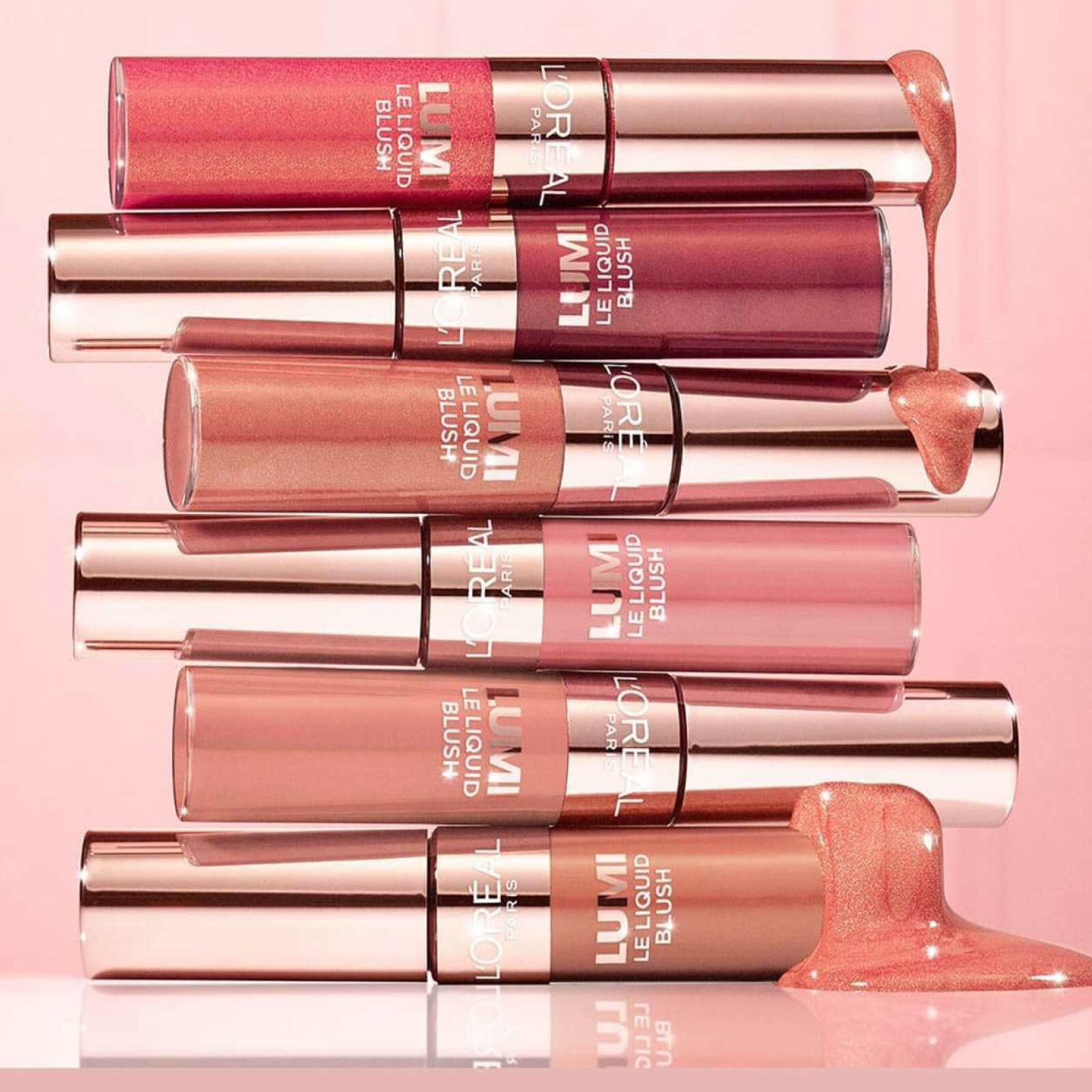 Blush 635 Glowy Worth It Medium Lumi Le Liquid Ultra-Leggero Modulabile a Lunga Tenuta Fresco e Naturale