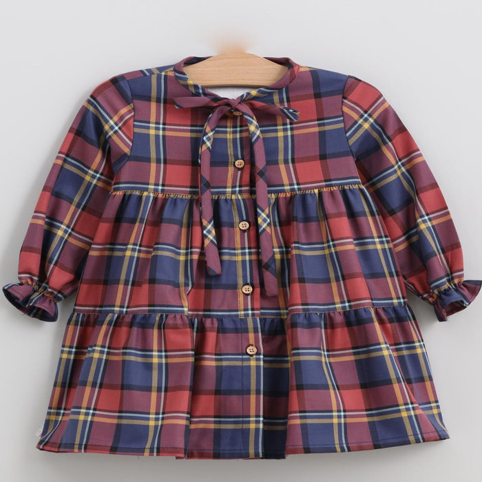 Vestido cortes y lazada cuadros azul y rojo