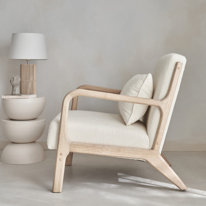 Fauteuil scandinave bois d'hévéa et bouclette texturée LORENS