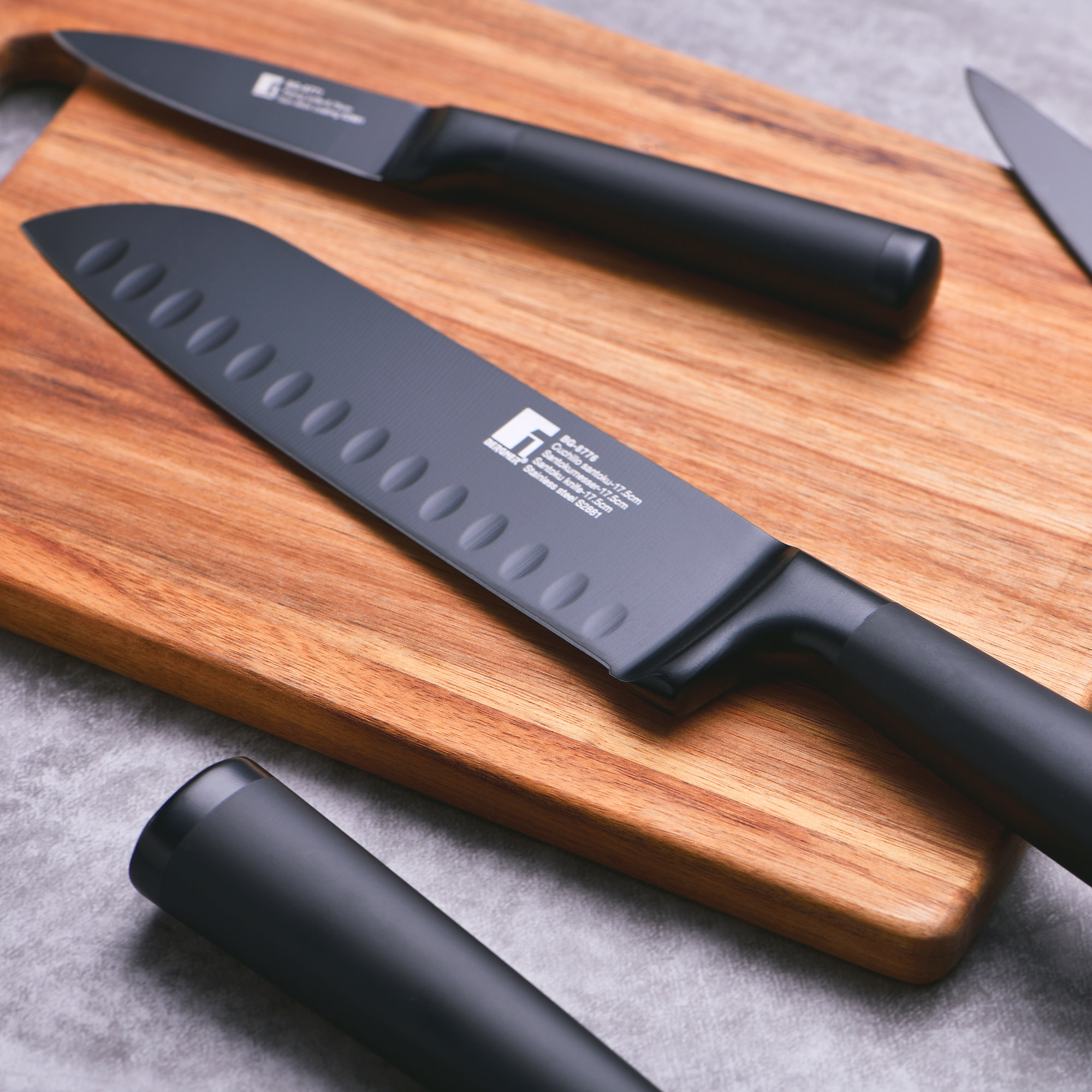 CUCHILLO MULTIUSOS 12.5CM  BLACK BLADE Bergner