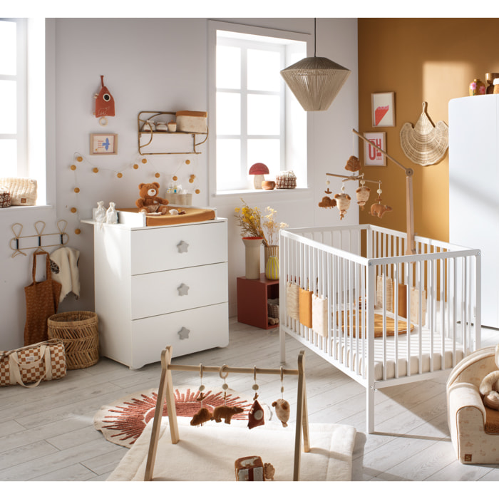 Chambre complète bébé avec lit 120x60cm à barreauxet commode à langer 3 tiroirs