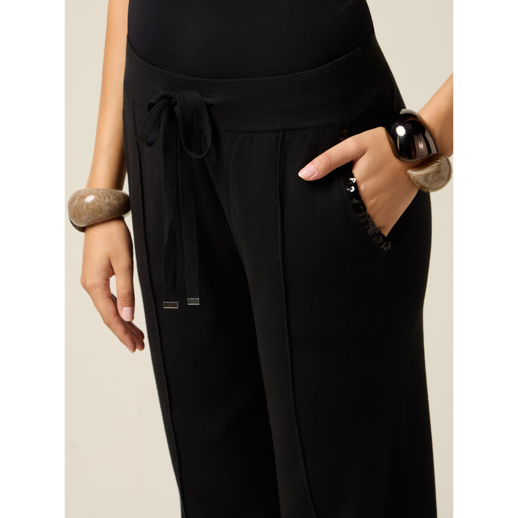 Oltre - Pantaloni joggers in maglia - Nero