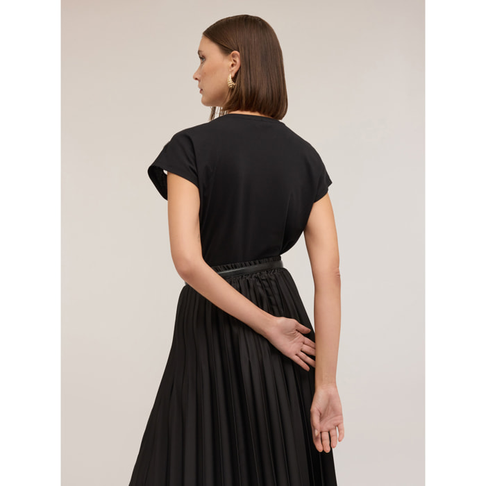 Motivi - T-shirt con cut-out floreale - Nero