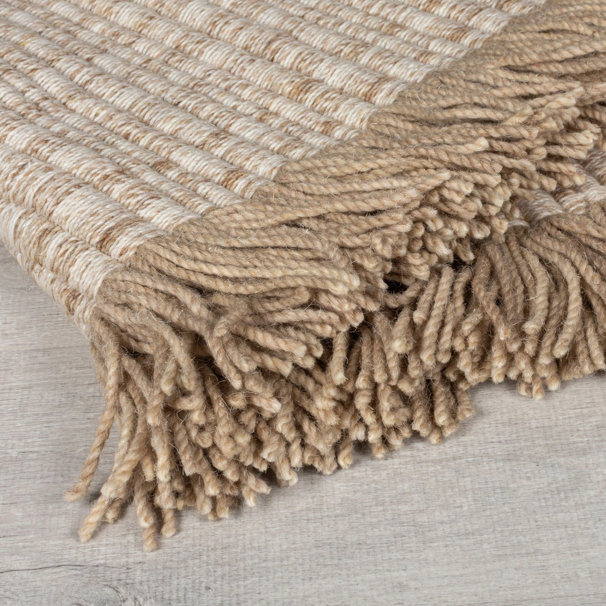 Tapis en laine FRANGES
