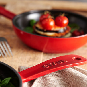 Poêle 16 cm, Fonte, Cerise