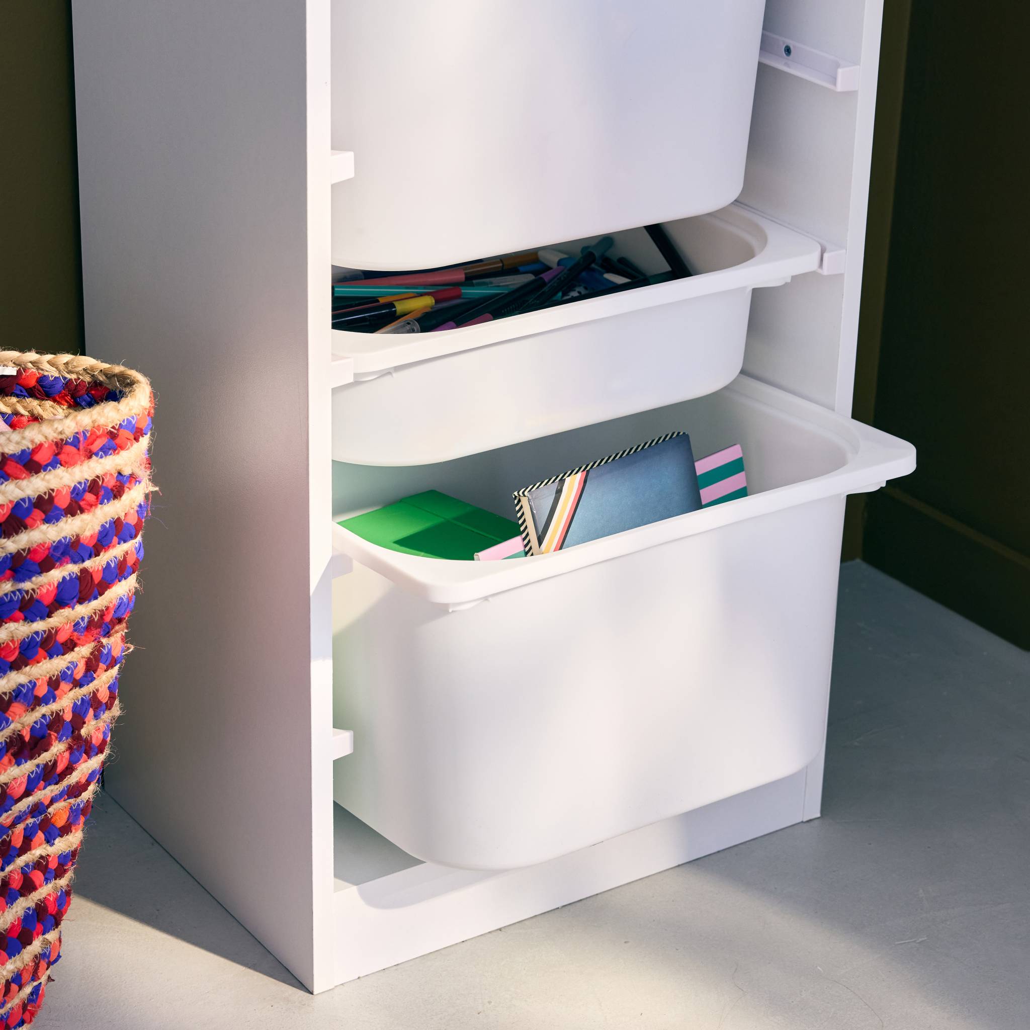 Meuble de rangement blanc enfant 4 bacs de rangement