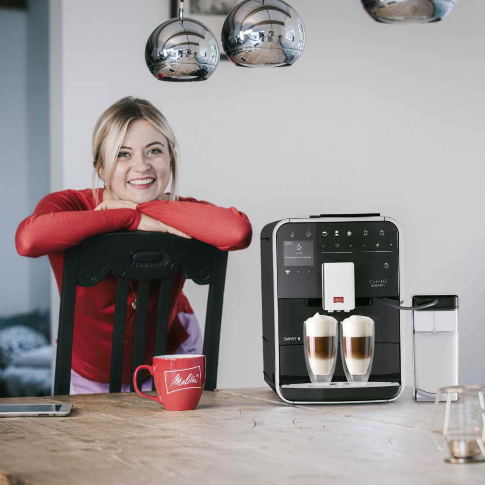 Barista T Smart® F830-102 Noir