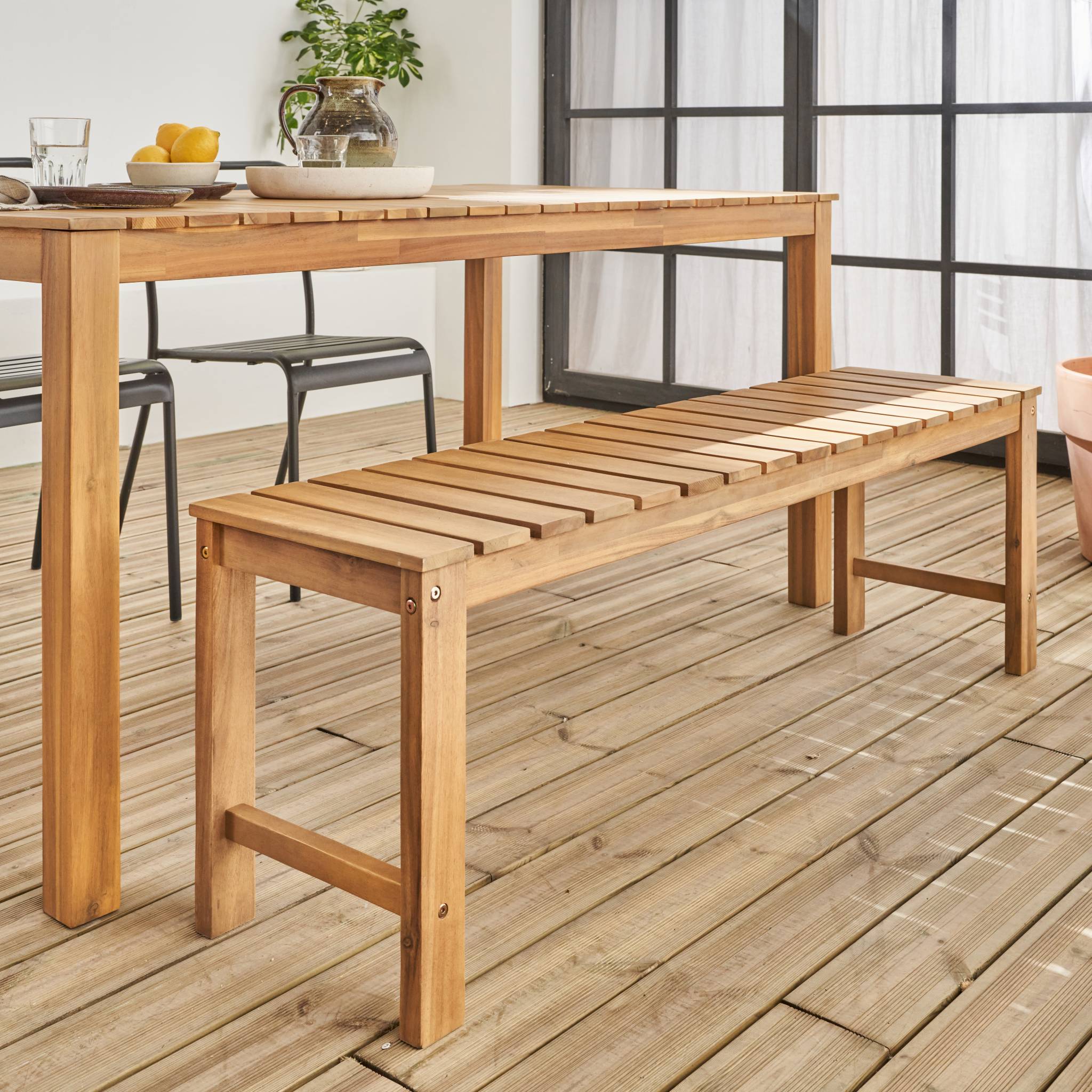 Banc 2 - 3 places en acacia du Vietnam. bois clair. intérieur / extérieur. 140cm