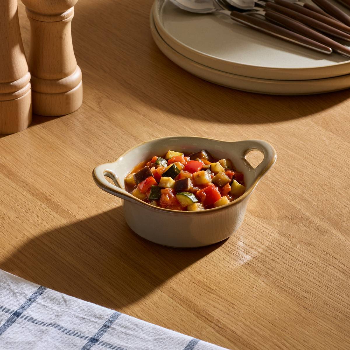 Plat rond en céramique Terre Inconnue D.12cm beige