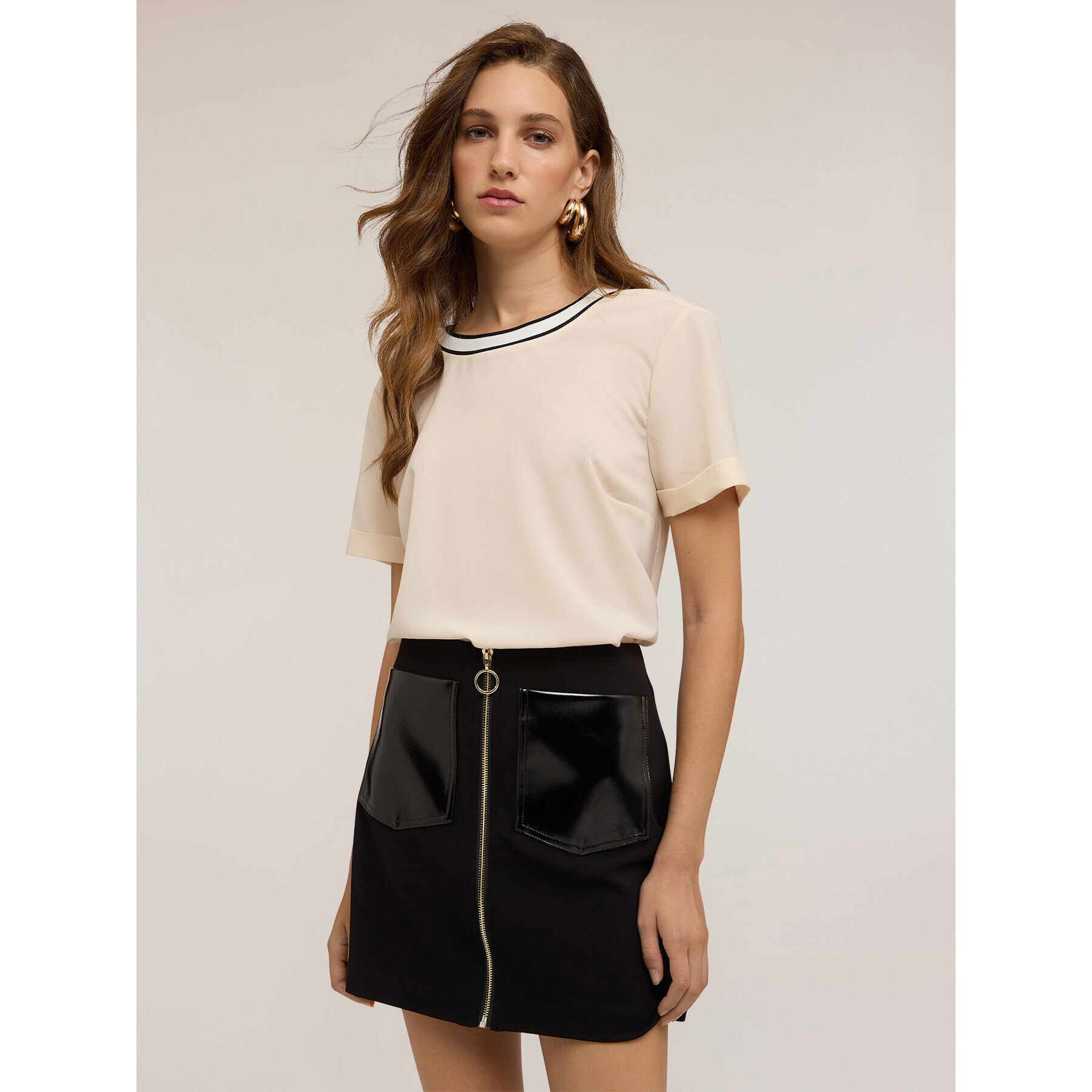 Motivi - Blusa con bordo in maglia - Bianco