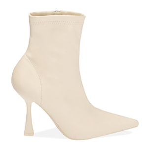 Botines color crema, tacón de 9,5 cm