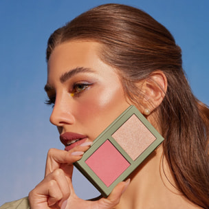 FEEL THE VIBE PALETTE Palette viso dalla texture ibrida con blush ed illuminante