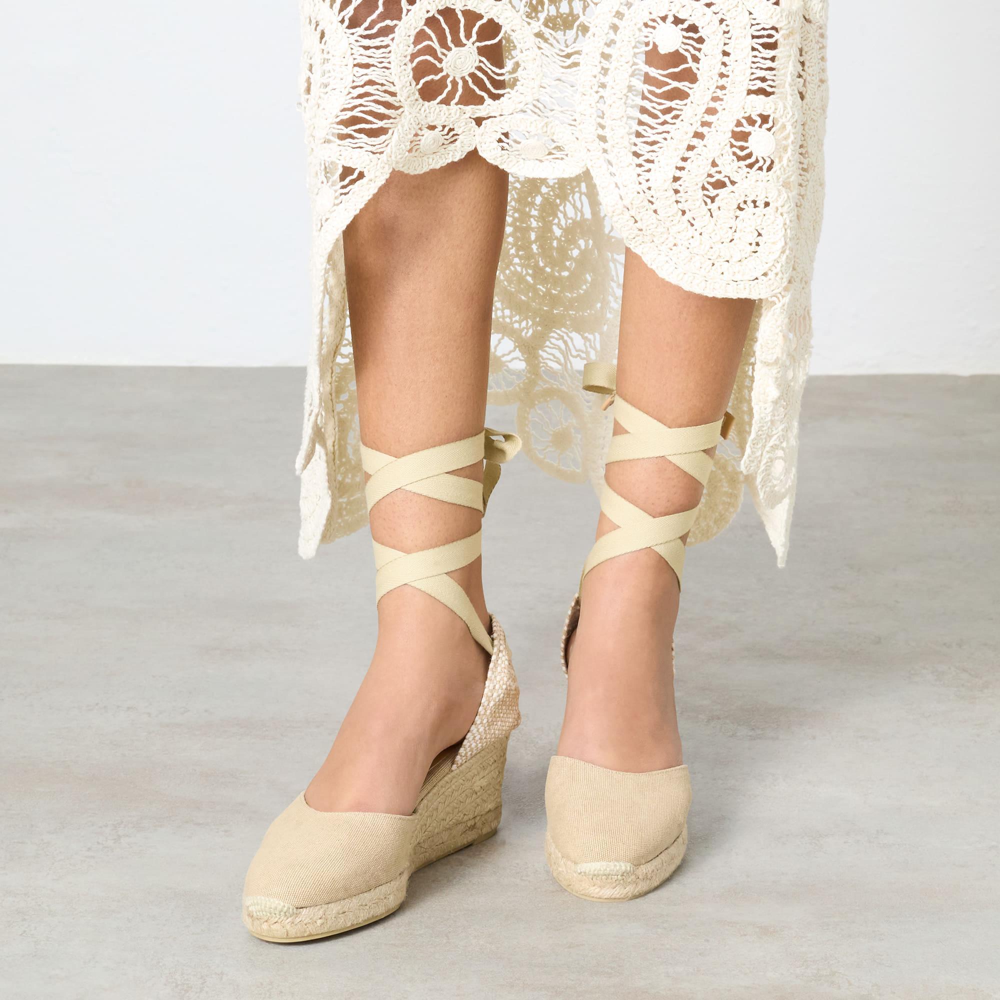 Alpargatas de cuña de mujer Carina en algodón acabado lavado, cierre mediante lazada