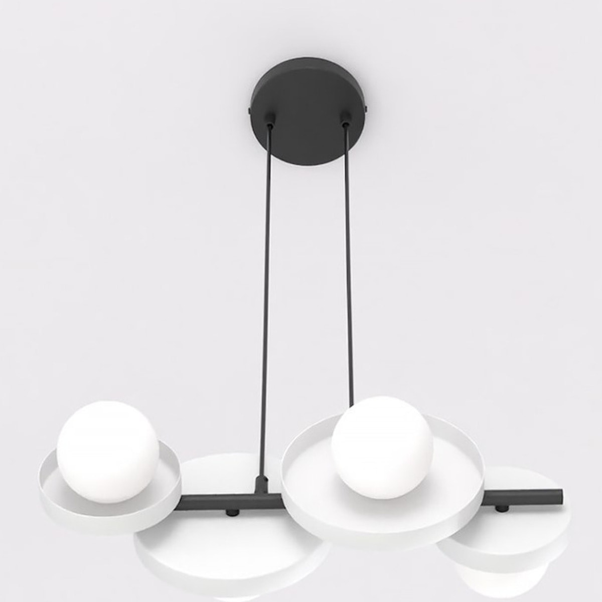 Lampada a sospensione Model in acciaio nero e vetro