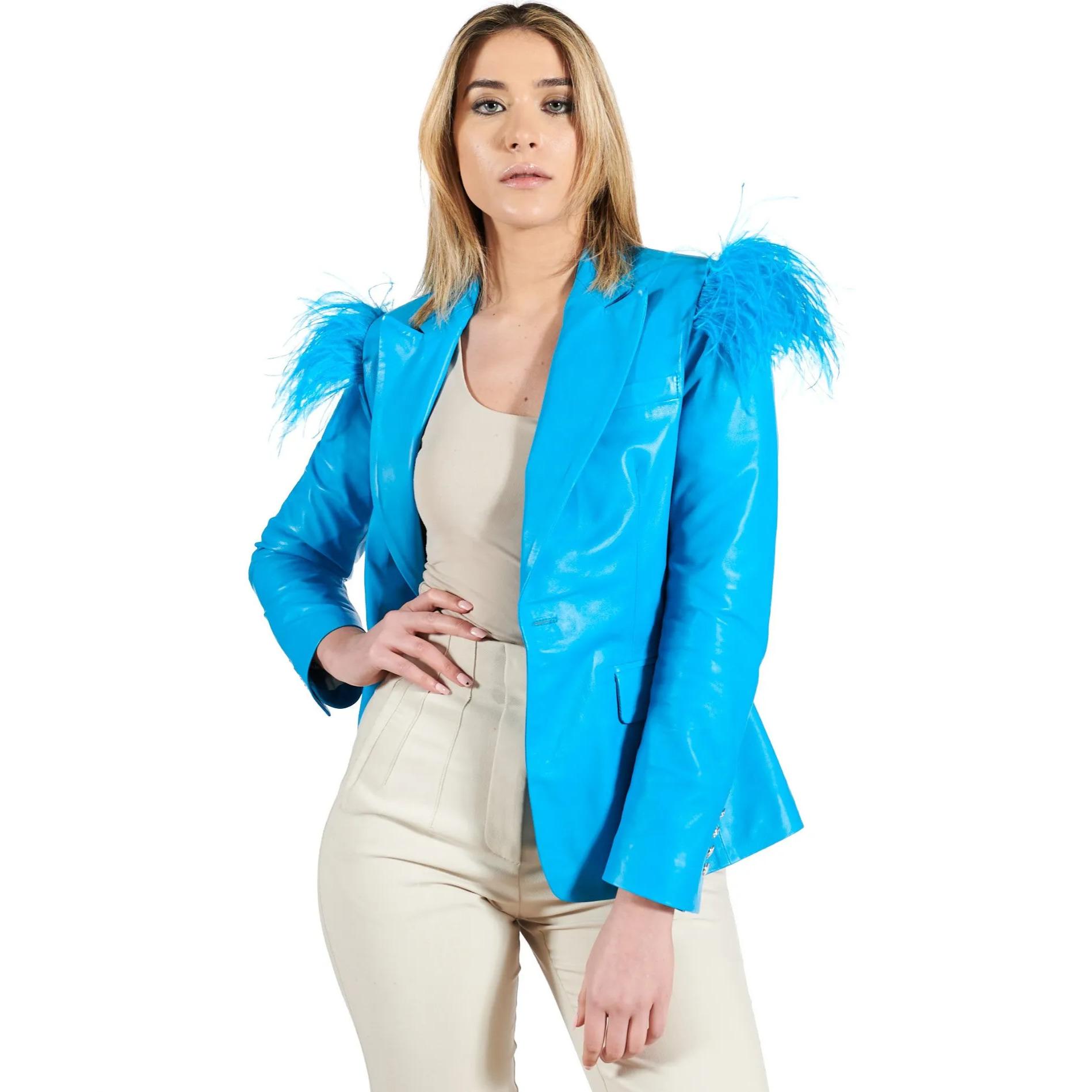 Giacca blazer in pelle naturale azzurra con piume