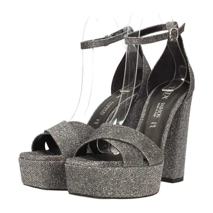 Sandali Donna Tata Italia Argentato