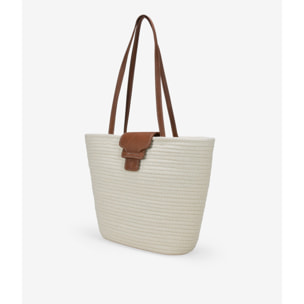 Bolso de hombro beige con solapa