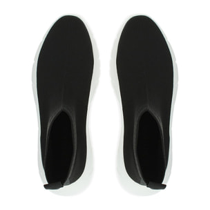 Slip-on nere in tessuto, zeppa 5 cm