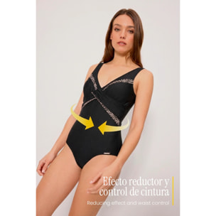 Costume da donna modellante