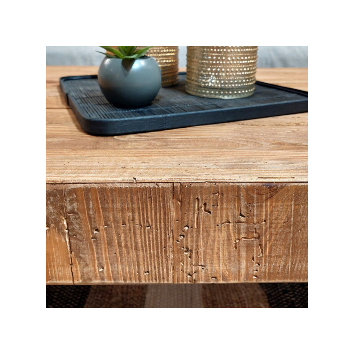 Table basse de 117 cm en bois massif de pin recyclé - ORIGIN