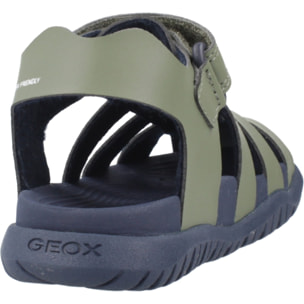 Sandalias Niño de la marca GEOX  modelo B SANDAL FUSBETTO BO VERDE