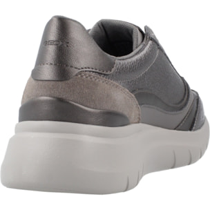 Sneakers de  Mujer de la marca GEOX  modelo D PLUMMERY GRIS